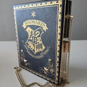 Harry Potter Hogwarts Spellbook Purse